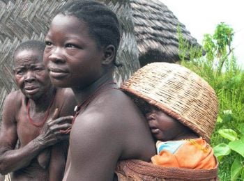 Koma woman and baby in Alantika Mountains - Cameroon tours