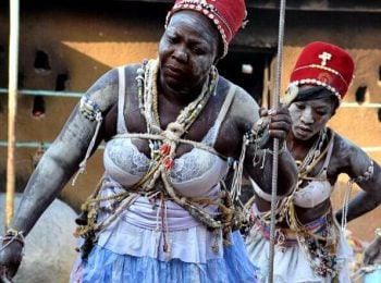 Traditional komian ceremony near Abengourou - Ivory Coast holidays and tours