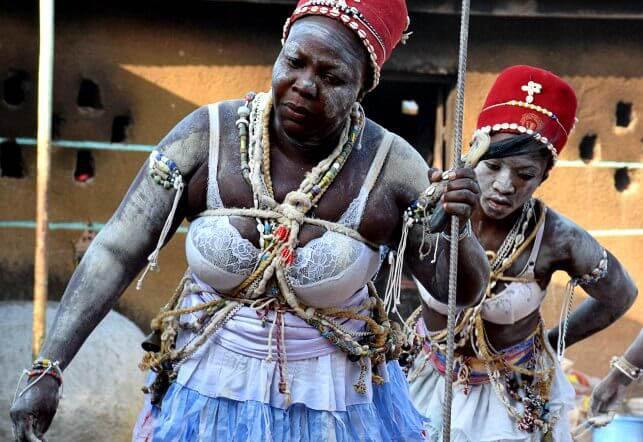 Traditional komian ceremony near Abengourou - Ivory Coast holidays and tours