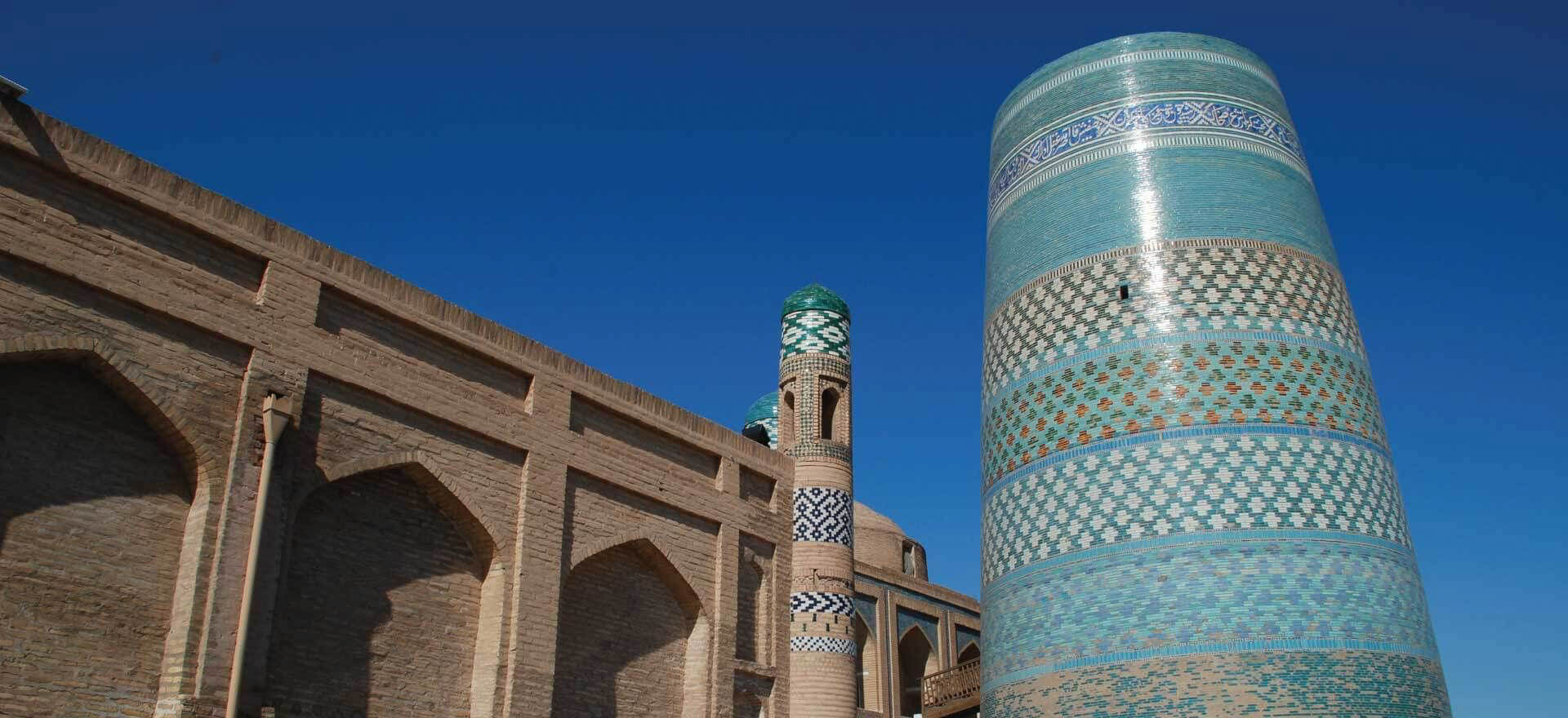 Ichon Kala minaret, Khiva - Uzbekistan tours and holidays