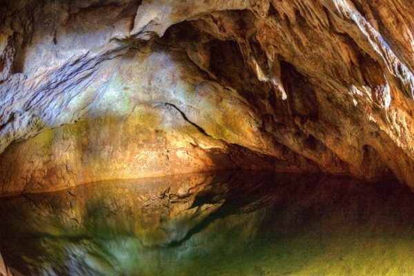 Bestoon Cave, Kurdistan - Iraq tours and holidays