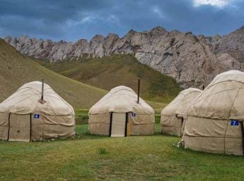 Yurt camp at Tash Rabat - Kyrgyzstan Holidays and Tours
