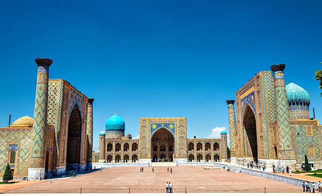 Blue sky over Registan Square - Uzbekistan - Travel trends 2020