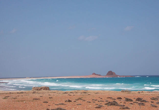 Coastal scenery on Socotra tour