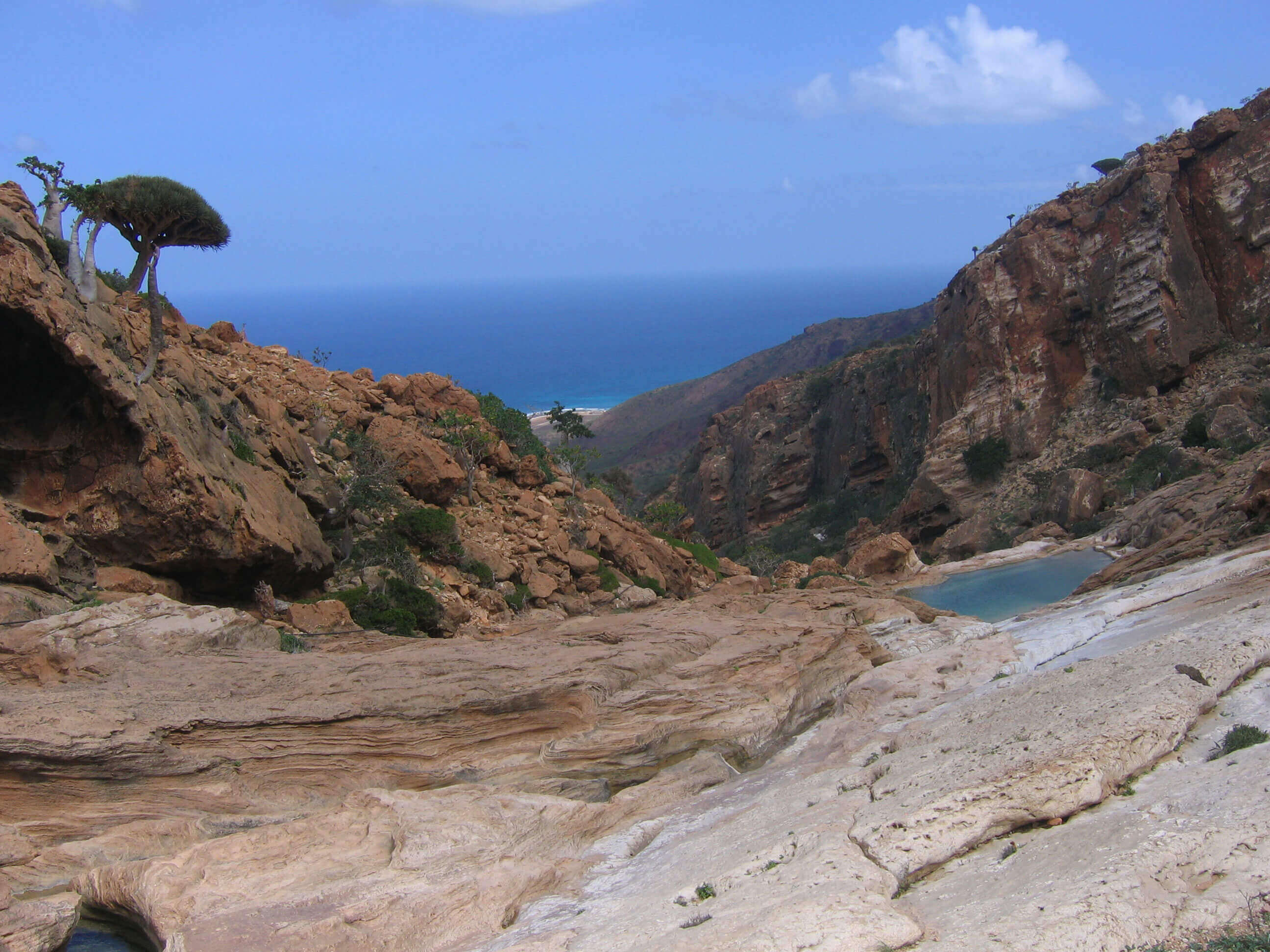 Mountain scenery on Socotra tour