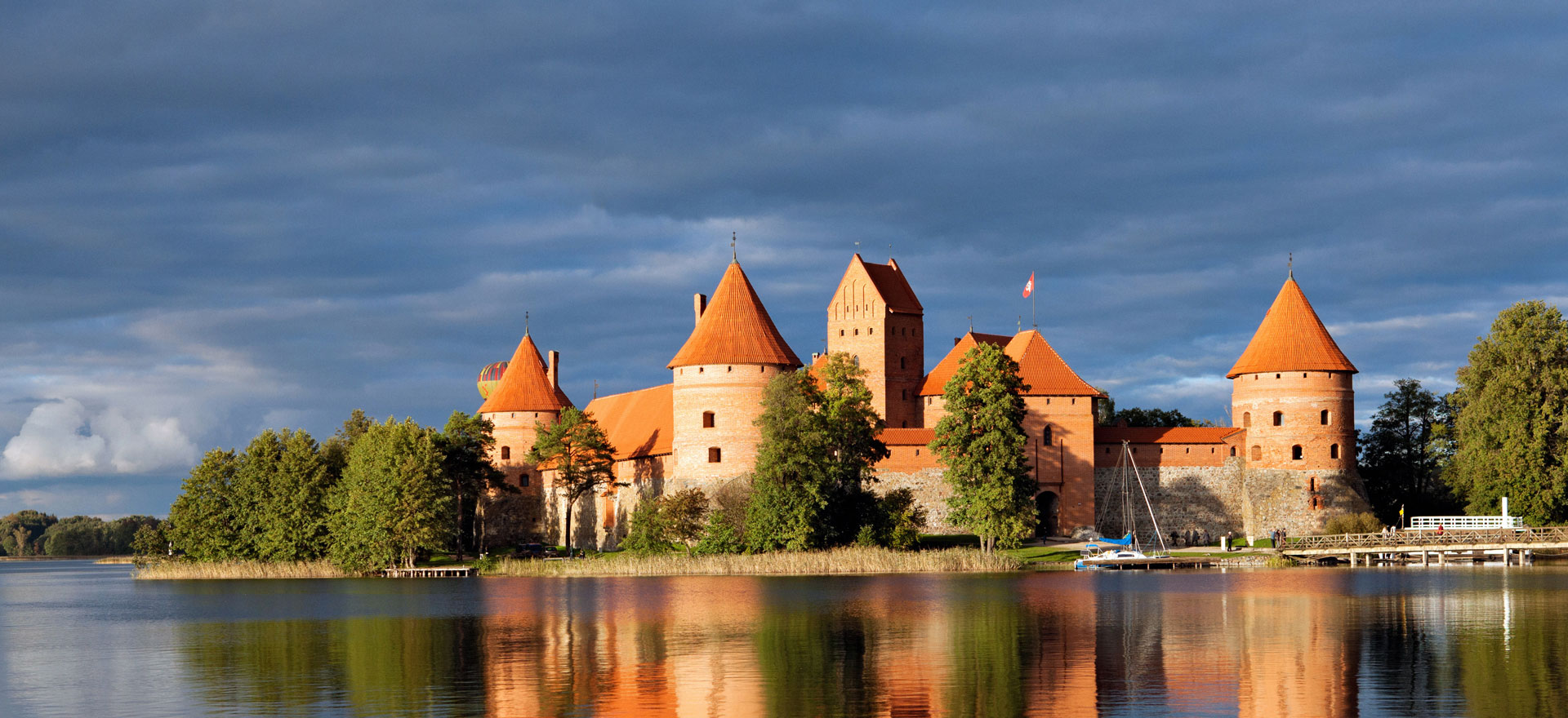 Trakai Castle - Lithuania holidays and Tours