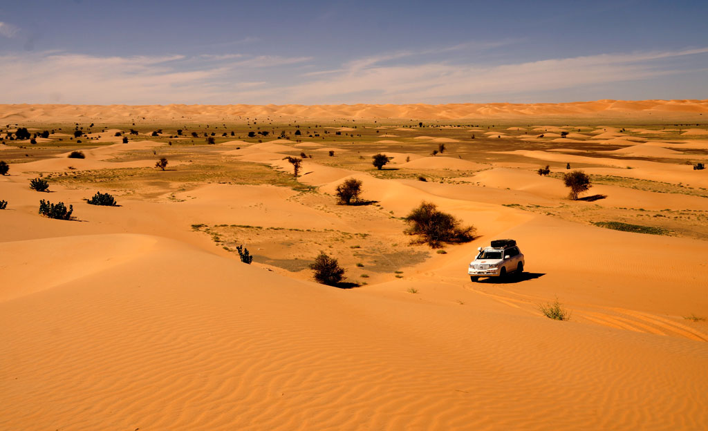 4WD traversing dunes in Western Sahara